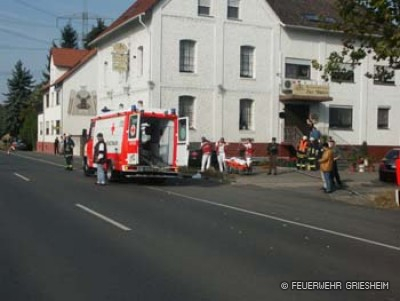 schwerer Verkehrsunfall: Motormühle / Riedstadt