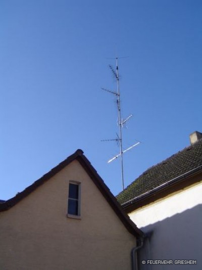 Antenne droht nach Sturm abzustürzen: Gehaborner Straße