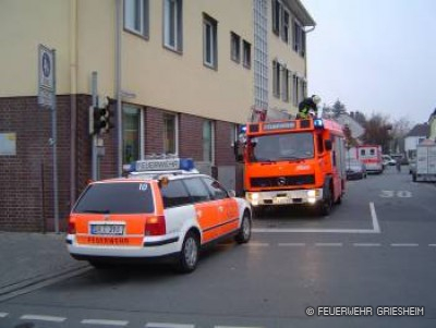 Schwelbrand in abgehängter Zwischendecke: Wilhelm-Leuschner-Straße