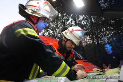 In den Waldbrandkarten werden die erkundete Lage und die laufenden Maßnahmen eingetragen.
